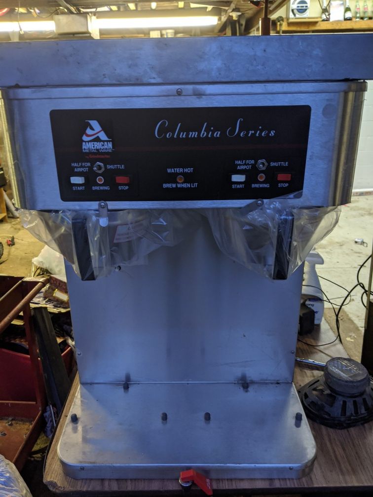 Commercial Columbia series brewing station
