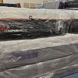 Twin XL Tempurpedic Proadapt Firm Mattress