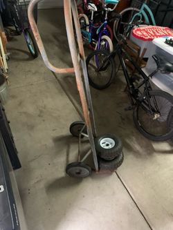 Two wheel dolly