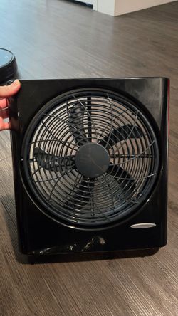 NEW Mainstays 10” Battery / AC Portable Fan