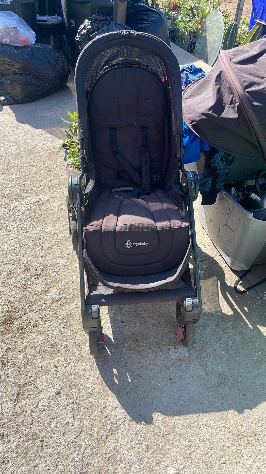 Stroller 