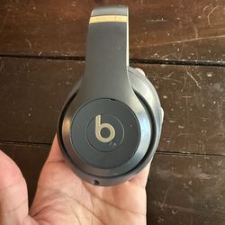 Beats Studio 3