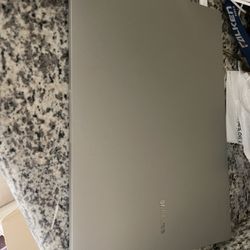 Samsung Laptop
