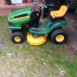 JOHN DEERE LA105