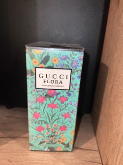 Gucci perfume Flora