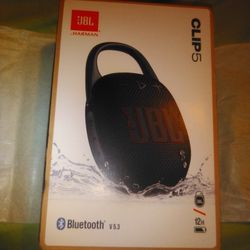 JBL Clip 5 Portable Bluetooth