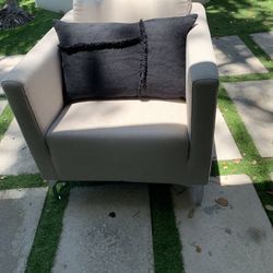 Linen Armchair 