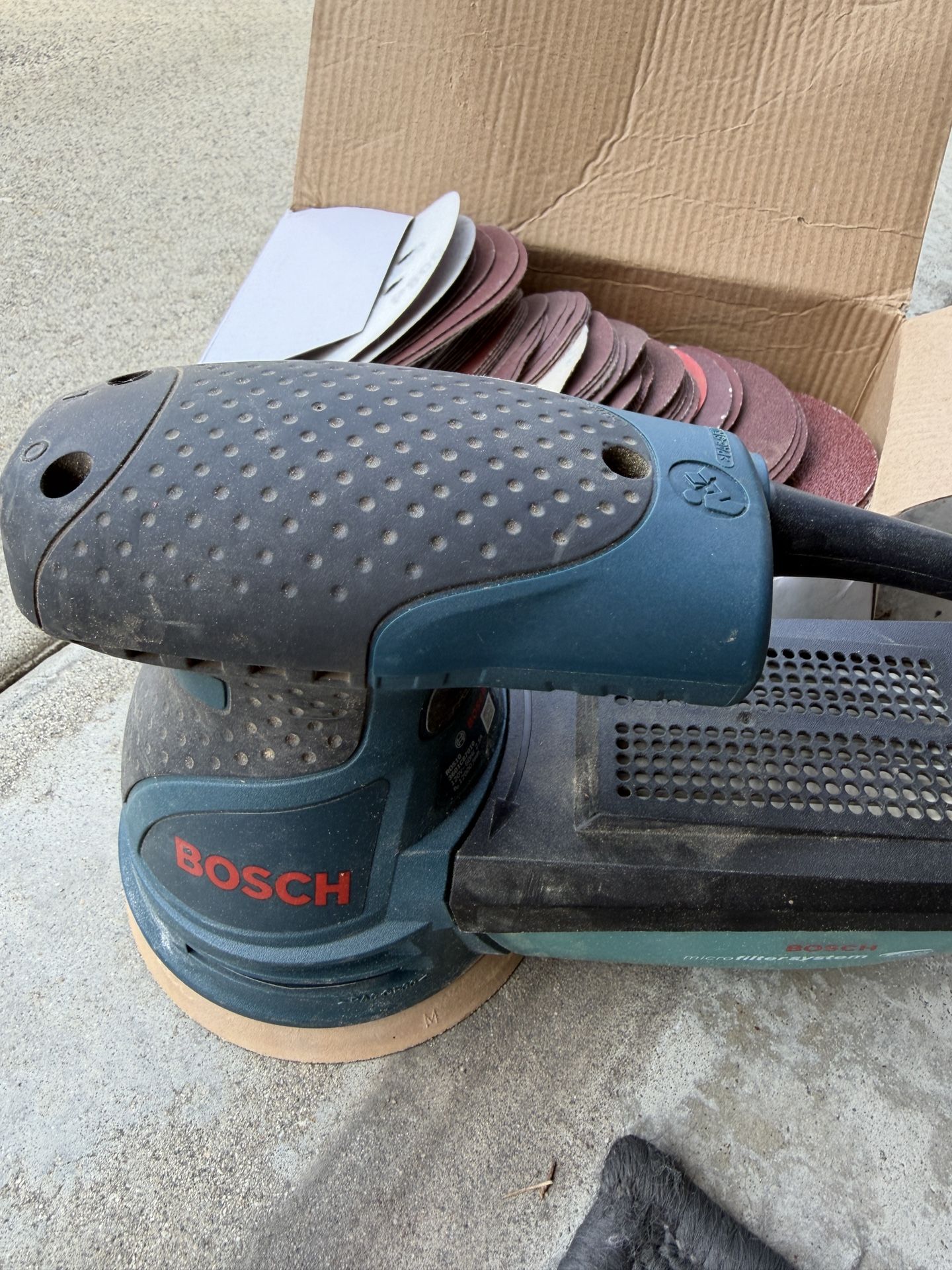 BOSCH Electric Handheld Sander 120 Volt 5” Single-Speed Orbit Sander Polisher
