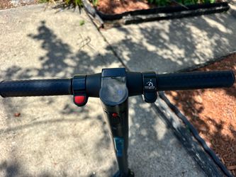 Electric Scooter GOTRAX G2Plus w/Charger