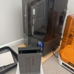 Elegoo Saturn 4 Ultra 16k with extra parts - Resin 3d printer