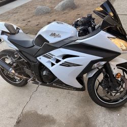 2017 Kawasaki Ninja 300