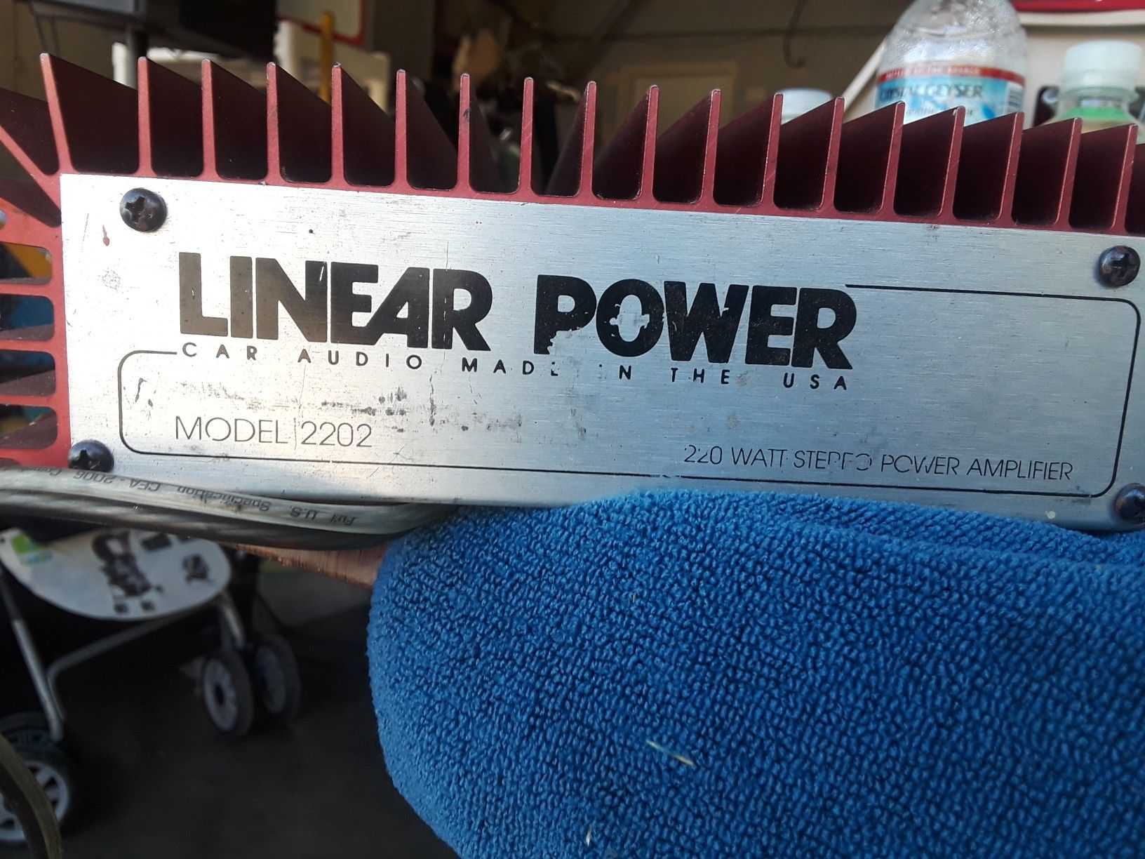 Linear Power Car Amplifier Model 2202 old school