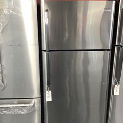 Frigidaire 17 Cu Ft Top And Bottom Stainless Steel Fridge. 1 year Warranty 