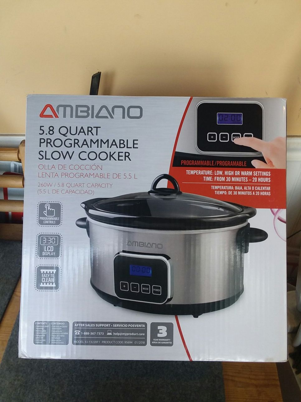 Slow cooker
