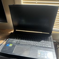 RTX 4050 ti i7 32GB DDR5 1tb MSI KATANA LAPTOP