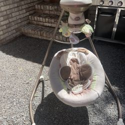 Fisher-Price electric baby swing