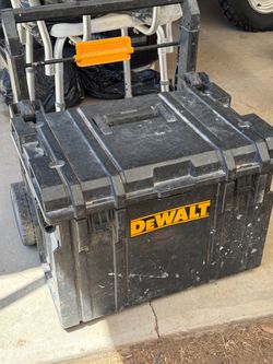 Dewalt Box