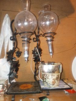 2 wine decanters. Vintage