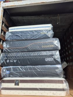 NEW QUEEN MEMORY FOAM MATTRESS