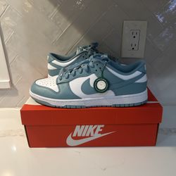 Nike Dunks
