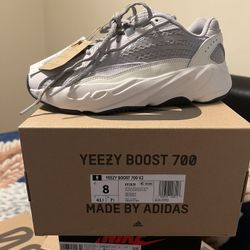 Yeezy Boost 700 Static Size 8