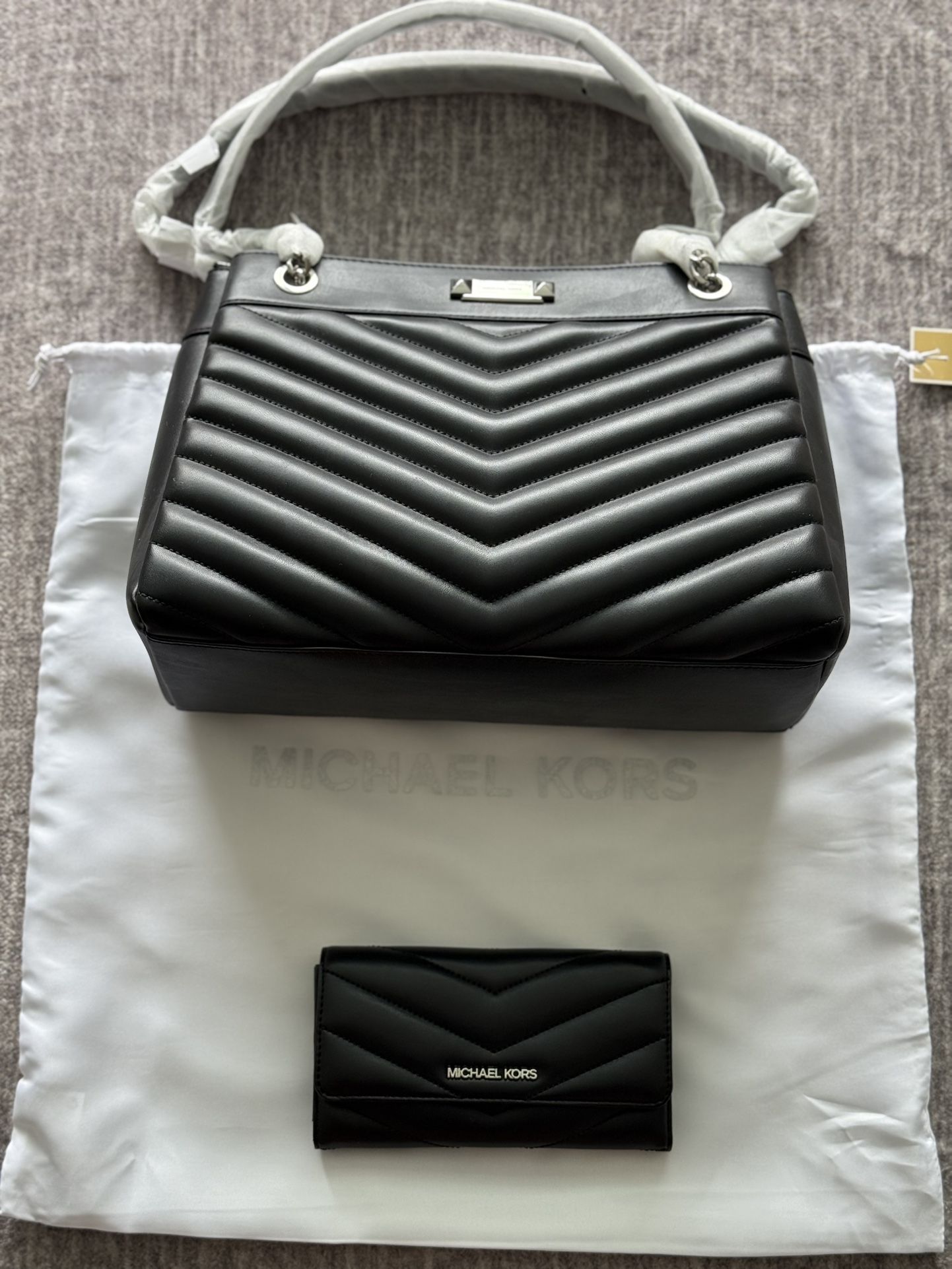 Handbag Michael Kors Whitney Handbag + Matching Wallet