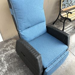 Direct wicker Recliner