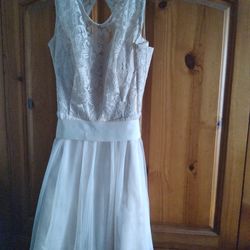 Girls/Ladies dress Size Large
