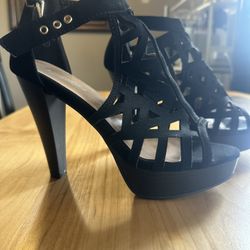 Black High Heels 