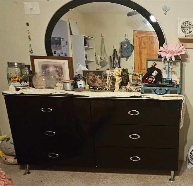 Black Dresser And Nightstand