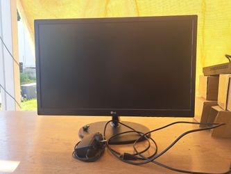 LG 24M38H-B 24" Full HD LED Monitor