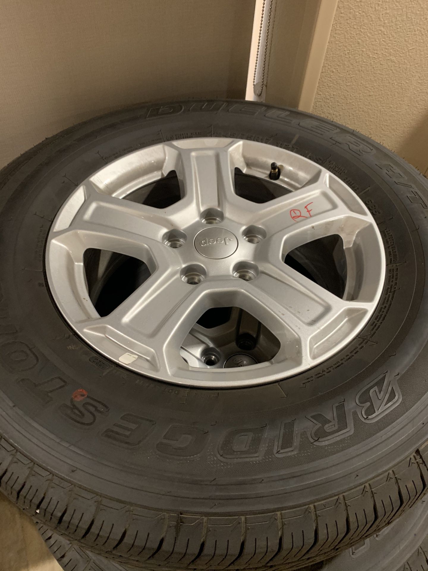 2020 Jeep Wrangler sport unlimited Wheels