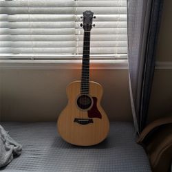 Taylor GS Acoustic Mini Bass 