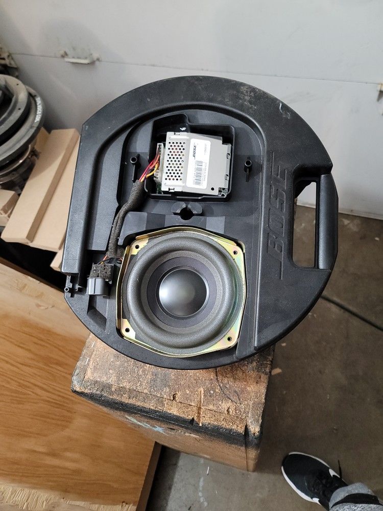BOSE AMPLIFIER Y SUBW