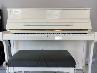 Piano for sale