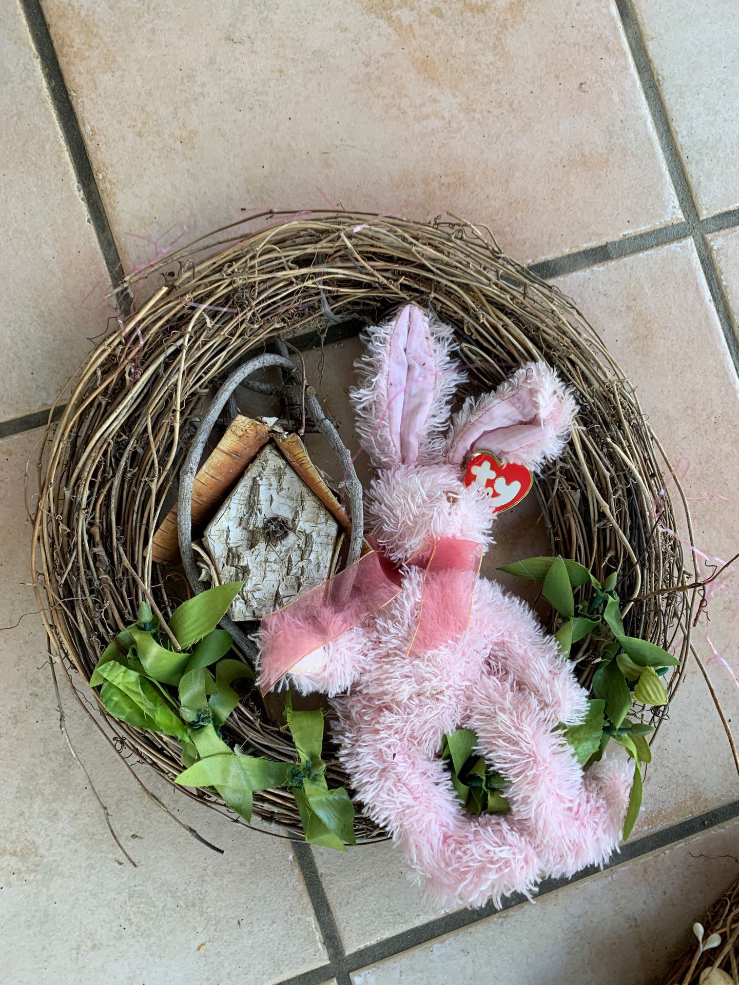 Decorative Easter Wreaths 