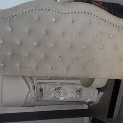 Queen Bed Frame-as Good As New 