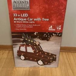 33 in LED Antique car with tree. brand new