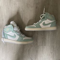 Jordan 1 “turbo Green” 