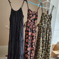 3 Linen & Viscose Sun Dresses.  Small And Xsmall