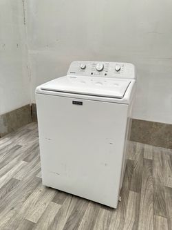 Maytag washer laundry