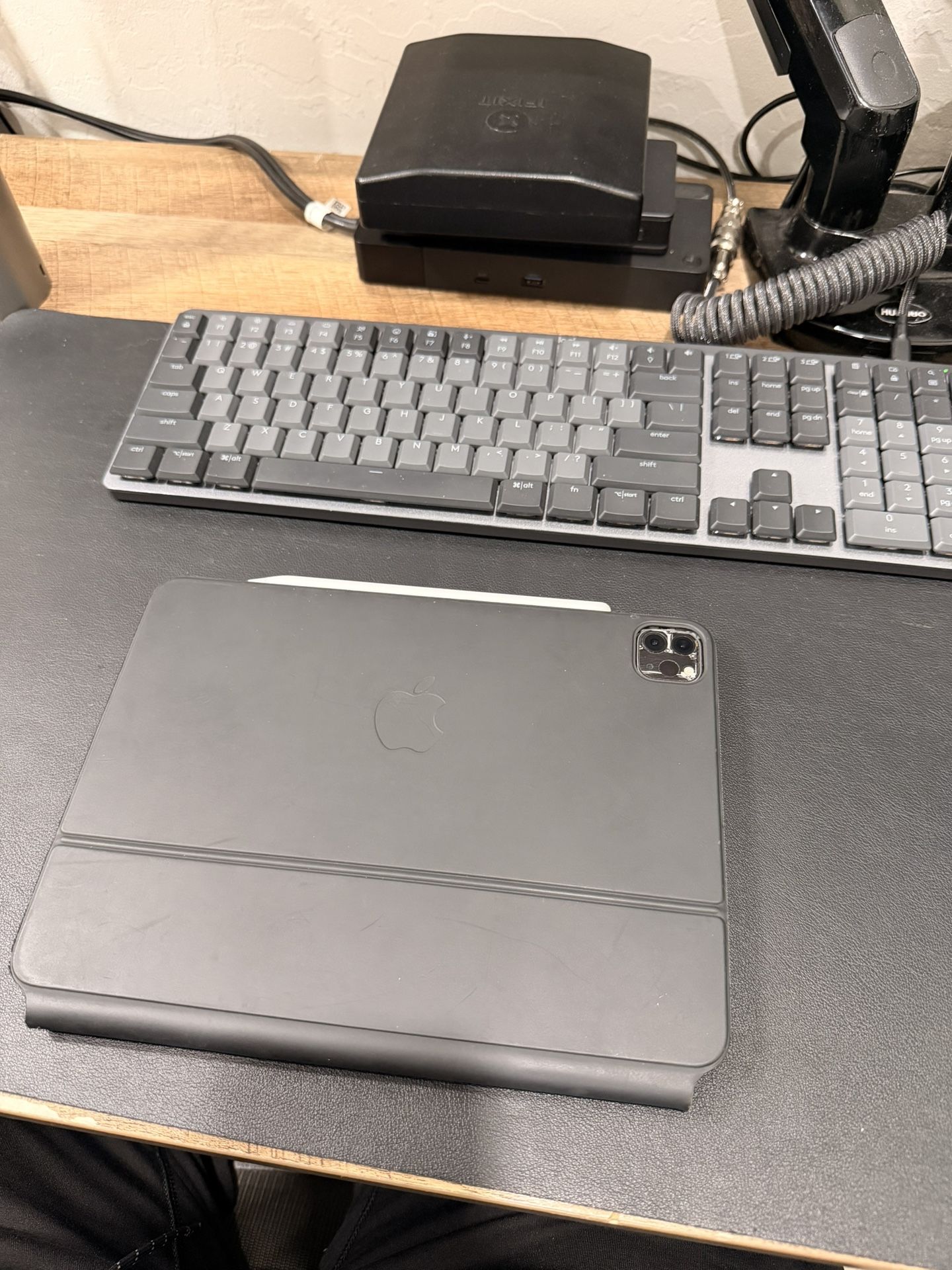 iPad Pro 11” With Magic Keyboard And Pencil