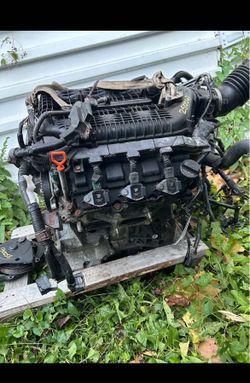 Honda / Acura V6 engine low miles  part