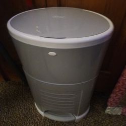 Diaper Trash Can