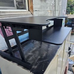 Desk Riser