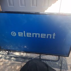 Element 32" TV 