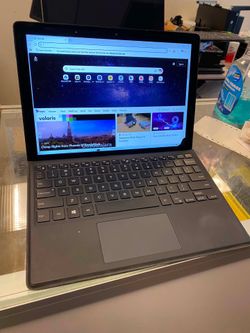 Latitude 5290 2 in 1 touchscreen  I5-8250 @ 1.60 GHZ 8GB RAM  120GB SSD Win 11 pro  It has some black stains on the screen . Check the pictures for mo