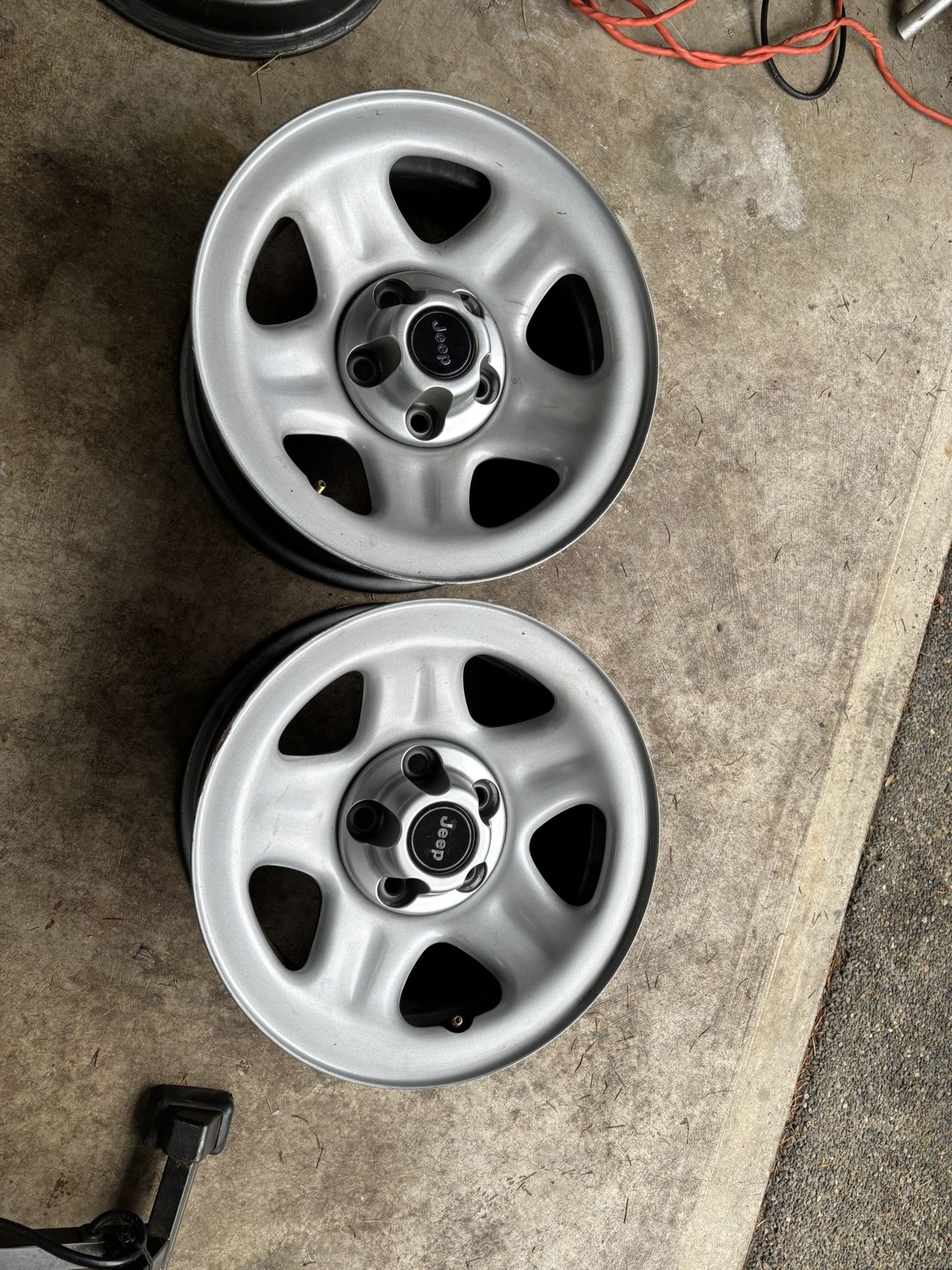 Pair (2)15X7 Jeep Cherokee Steel Wheels