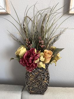 Decorative Floral Arrangement