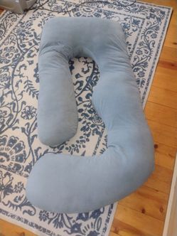 Body pillow